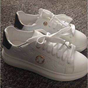 Faux Leather Designer Women's Sneakers 8M